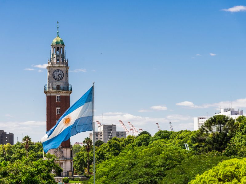 Desafíos para implementación de institucionalidad argentina