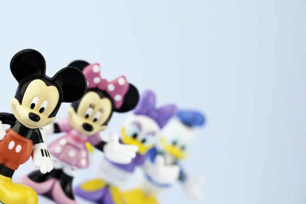 FNE busca multa por infracción a régimen de fusiones - contra Disney