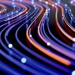Telefónica, desinversión, telecomunicaciones, Latinoamérica, brecha digital, OTT, infraestructura, regulación, competencia, inversión en redes