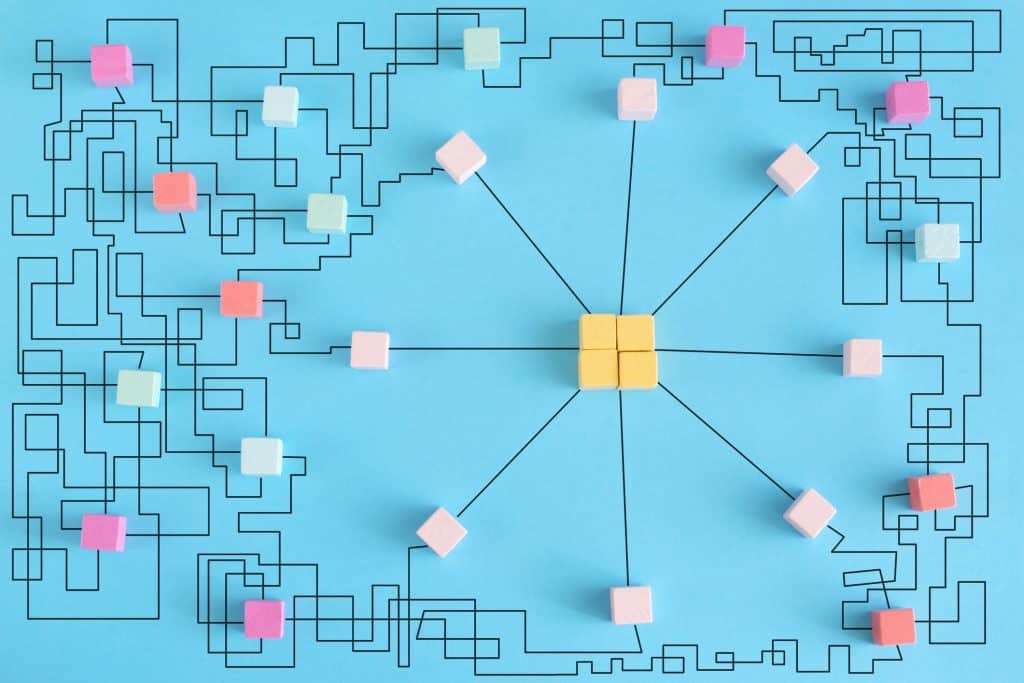Retamales, fines de la competencia, eficiencia, interés público